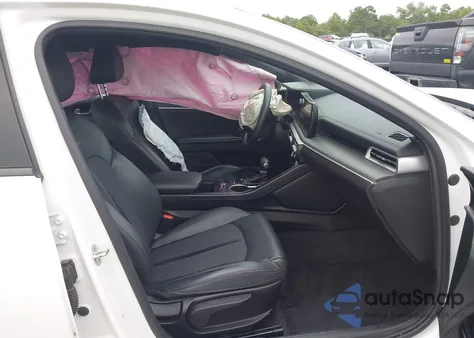 2022 Kia K5 Gt-Line from USA, damaged, VIN 5XXG64J26NG113574